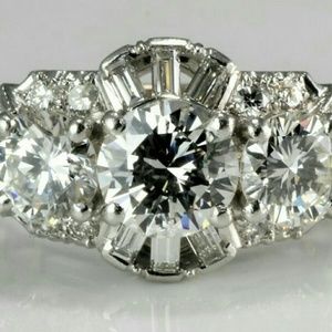 Diamond vintage ring